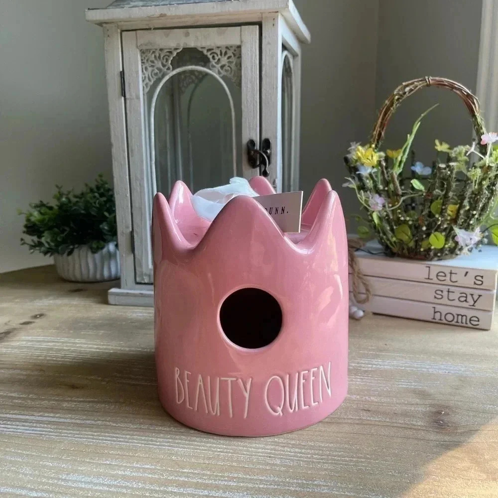 Rae Dunn Ceramic Beauty Queen